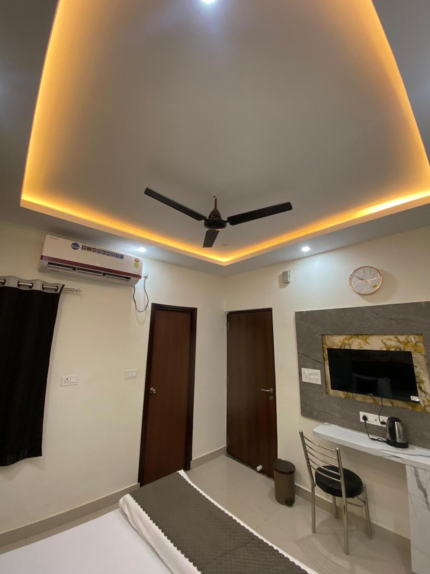 Shivraj Inn - Varanasi — Photos 2